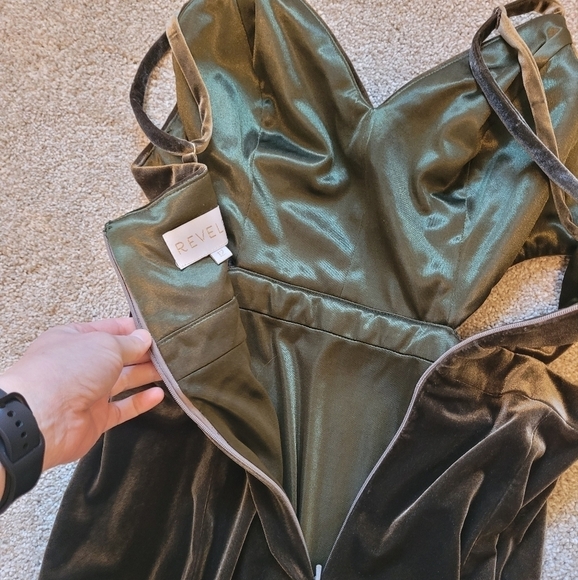 Revelry Dusty Olive Ryah Velvet Bridesmaid Dress Size 12 - Picture 11 of 11